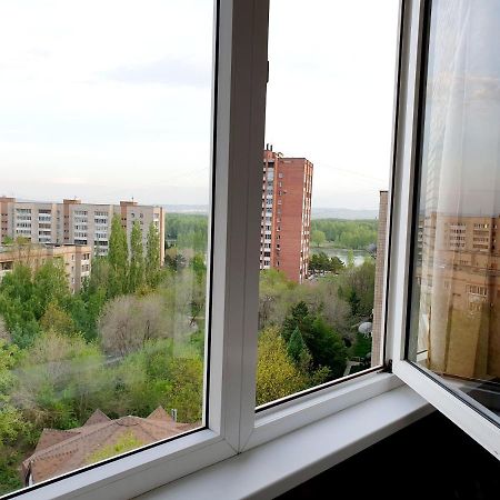 Apartment На Стрелке С Красивым Видом На Иртыш Ustʼ-Kamenogorsk Exteriér fotografie