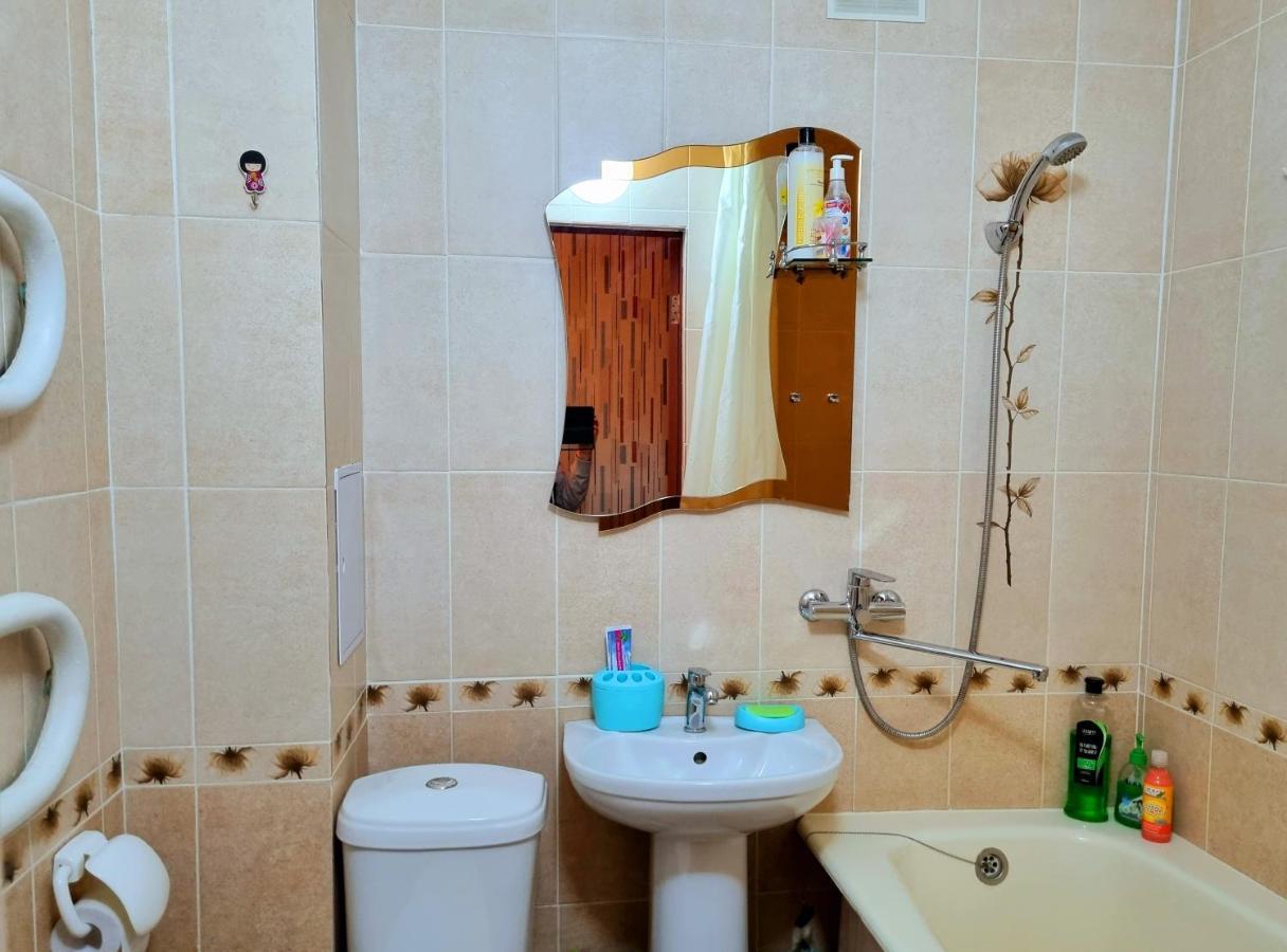 Apartment На Стрелке С Красивым Видом На Иртыш Ustʼ-Kamenogorsk Exteriér fotografie