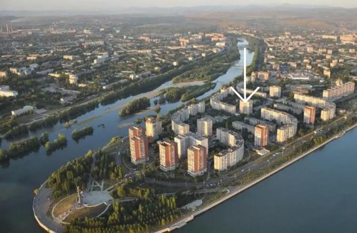 Apartment На Стрелке С Красивым Видом На Иртыш Ustʼ-Kamenogorsk Exteriér fotografie